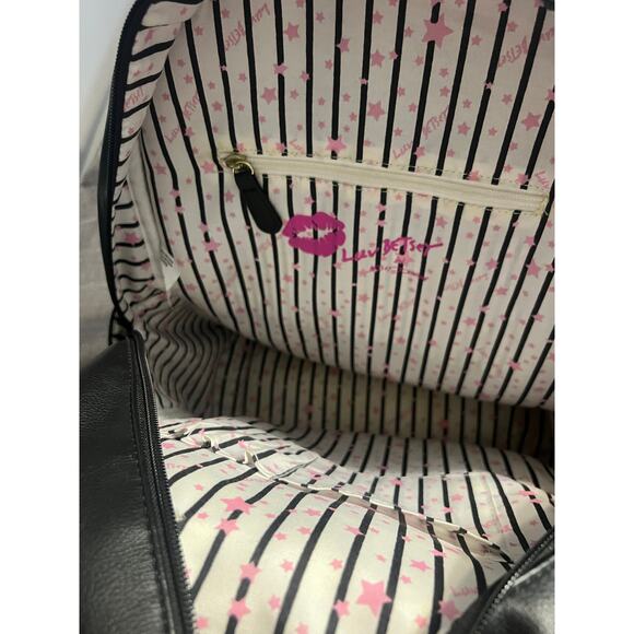 Betsy Johnson pink sloth backpack with furry movable arms - Picture 5 of 16